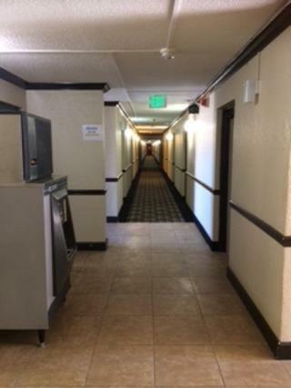 Travelodge By Wyndham Torrington Extérieur photo